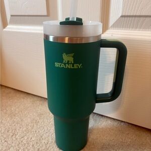Stanley Green Water Bottle with Handle and Insulation